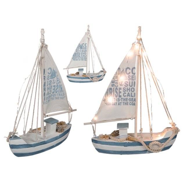 Holz Segelschiff mit LEd Beleuchtung